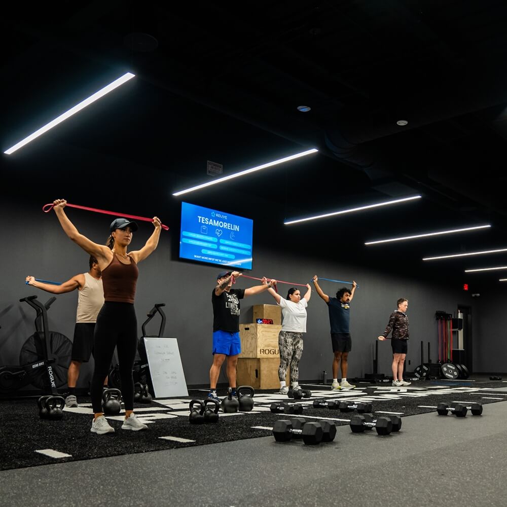 Carbon-Edge-Class Group classes like yoga, body pumo, and pilates available with Carbon Performance in the Nations of Nashville, TN.