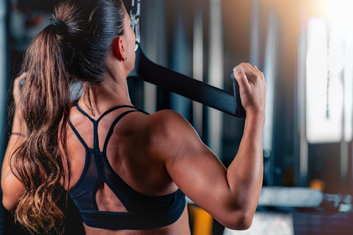 woman maximizing short workout